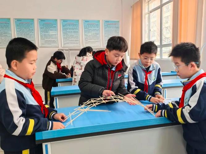 搭桥印刷水火箭,临沂柳青苑小学这个科技节好学又好玩